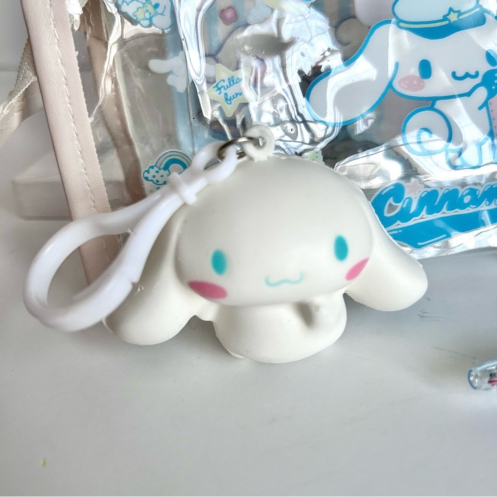 🩵(CIN328) Cinnamoroll Adorable 10-Piece Pencil Case Bundle! - Picture 10 of 11
